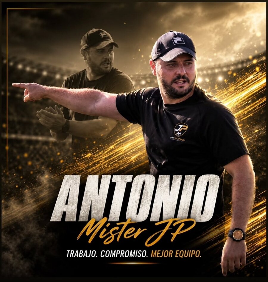Antonio, entrenador de JP Fútbol